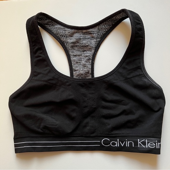 Calvin Klein Wireless Reversible Performance Sports Bra - Picture 3 of 5